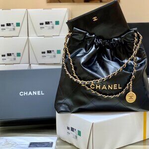 Chanel 22 handbag Medium 22bag
